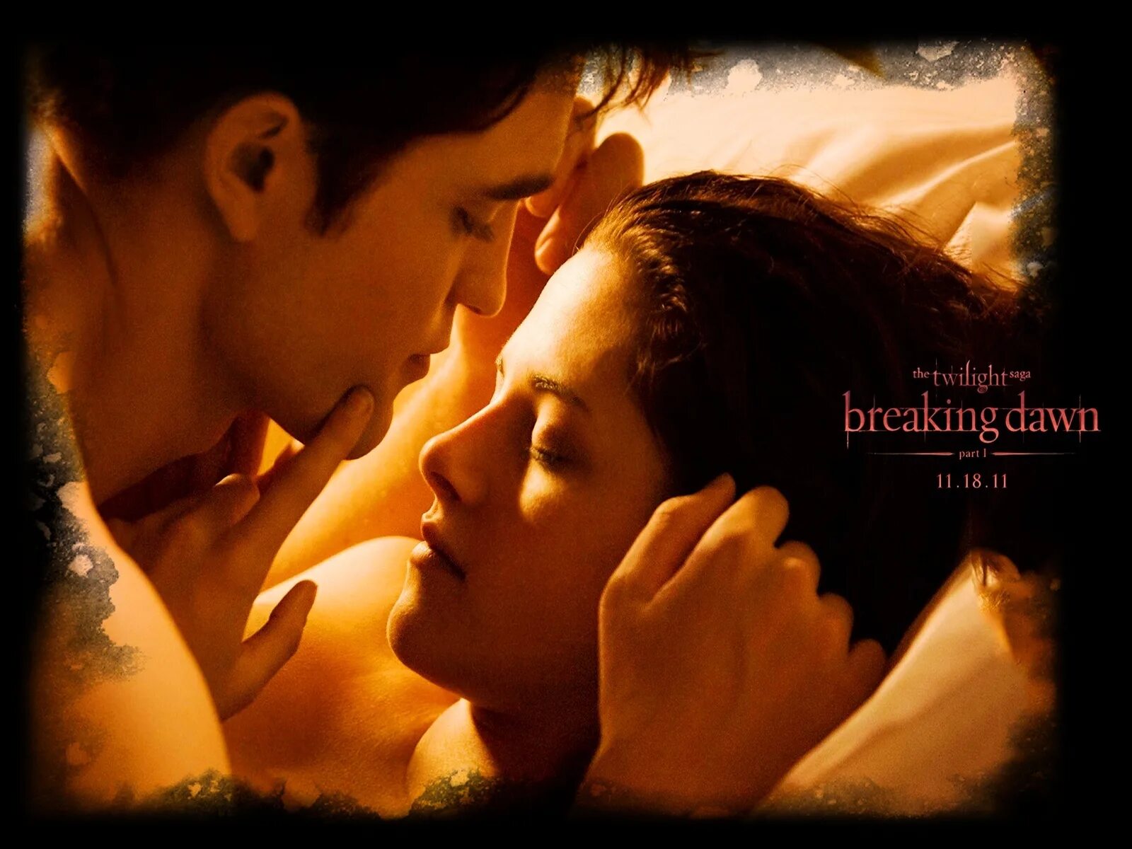 Twilight parts. Сумерки сага поцелуй. twilight saga breaking dawn part 1. красивые сцены любви.