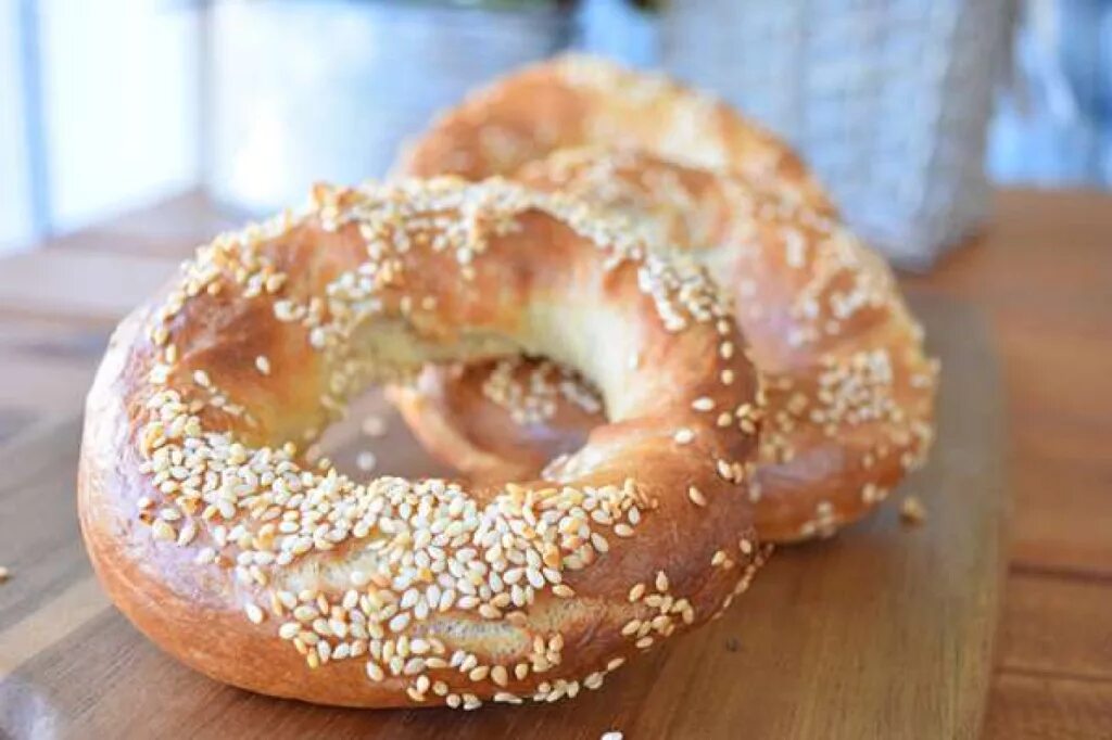 кулинария бублик. бейглы. маковый бублик.