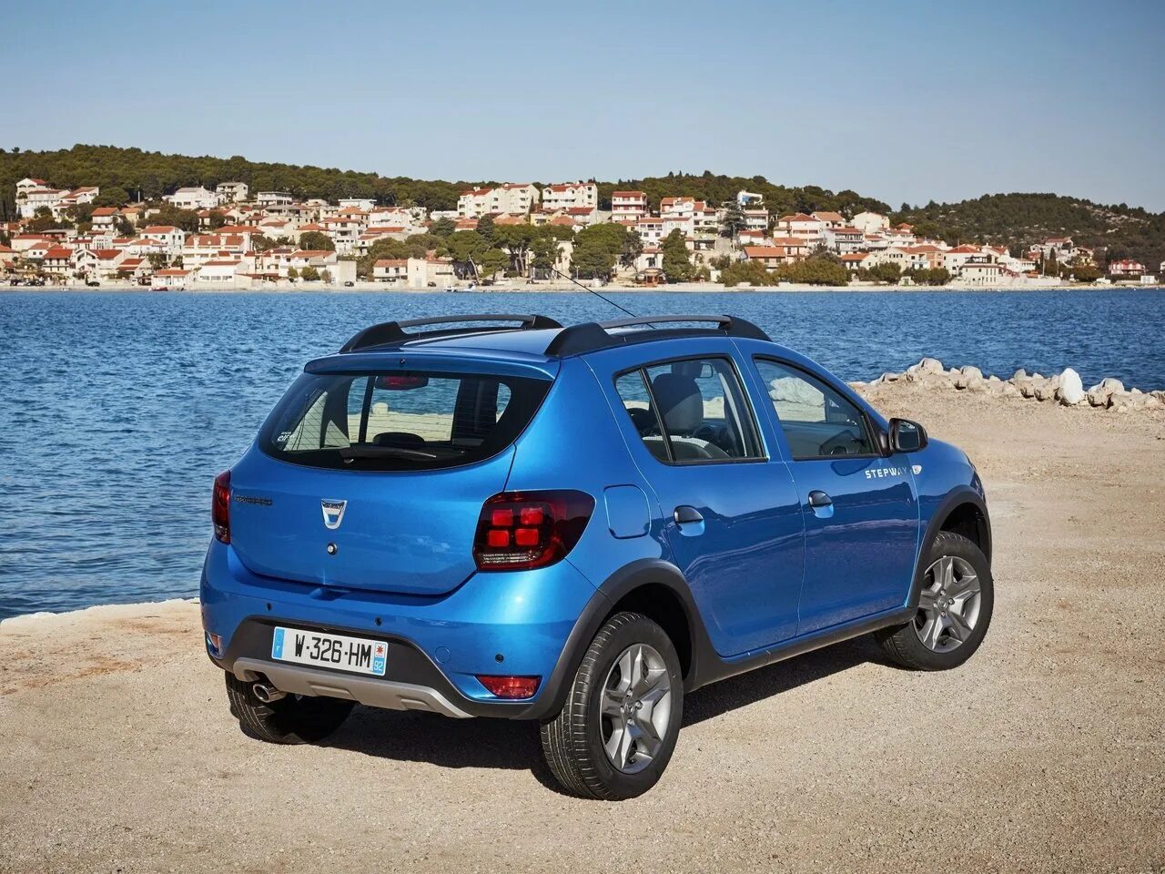 Renault sandero 2 поколения. Renault Sandero 2. Renault Sandero Stepway 2. Renault Sandero Stepway 2020. Сандеро степвей 2016.