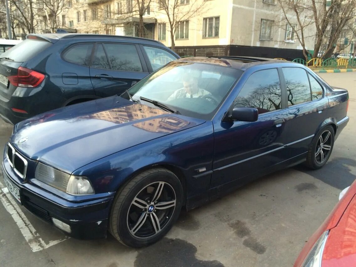 Бмв 98 года. BMW 318 1998. БМВ 98 года седан. BMW 3 98 года.