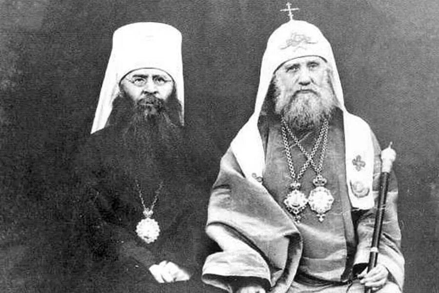 1943 г патриархом русской православной церкви стал.