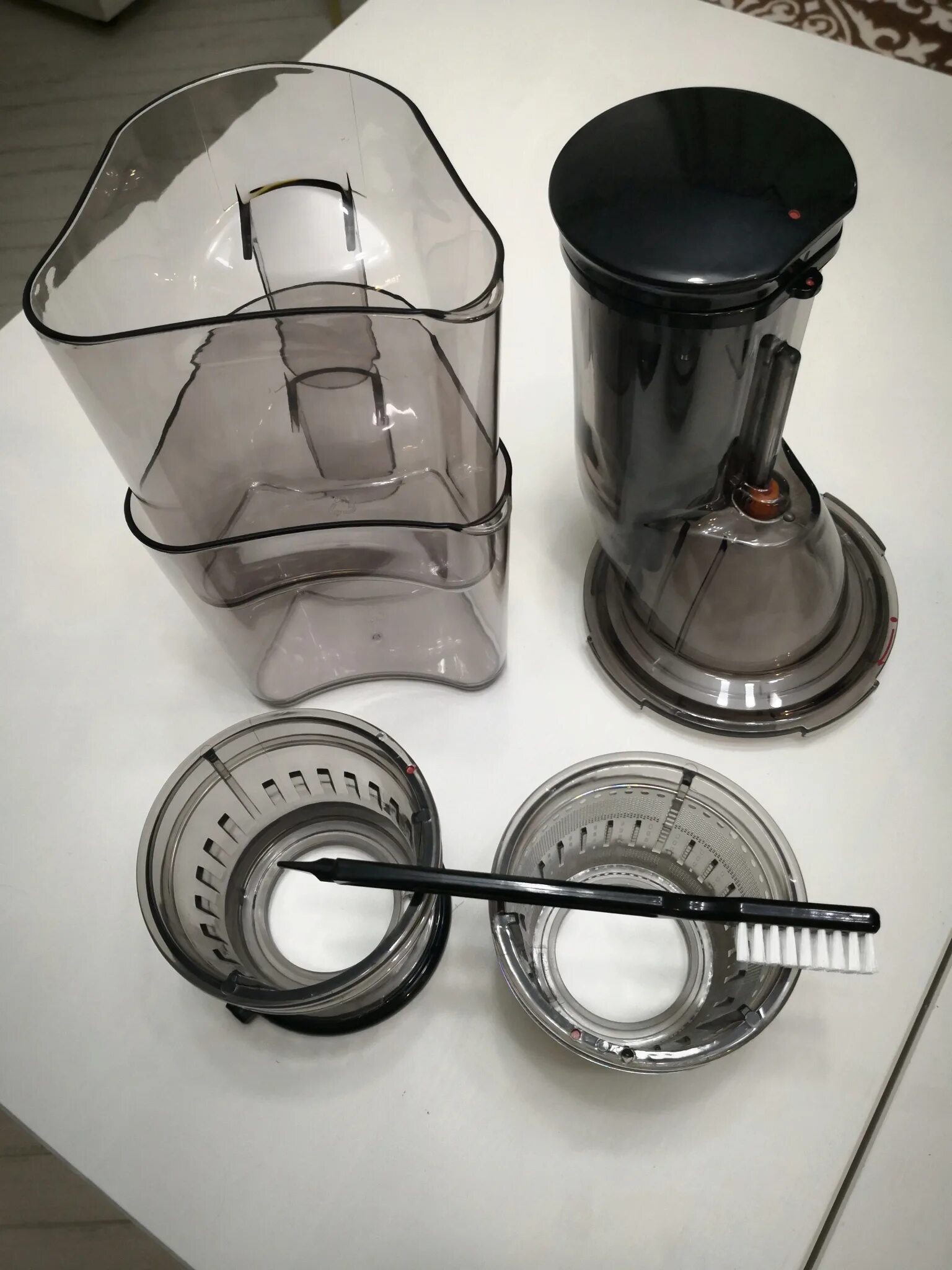 Kitfort kt-1104. Соковыжималка китфорт 1104. Соковыжималка kitfort 1104-2. Китфорт соковыжималка шнековая кт-1104. Соковыжималка 1104.