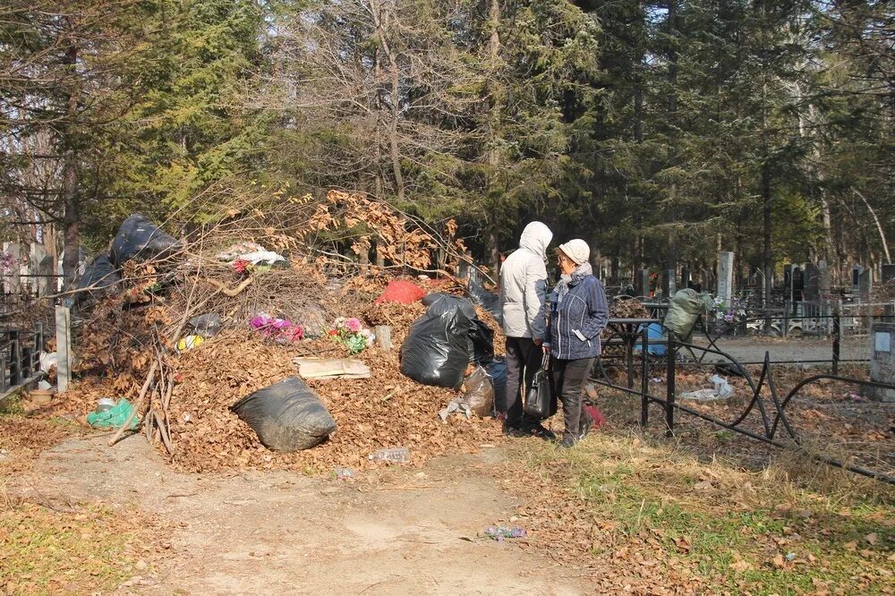 Кладбище Биробиджан городское. Старое кладбище Биробиджан. Кладбище Биробиджана центральное. Старое еврейское кладбище в Биробиджане. Вновь кладбище