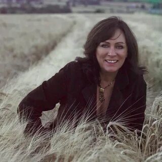 Mary black