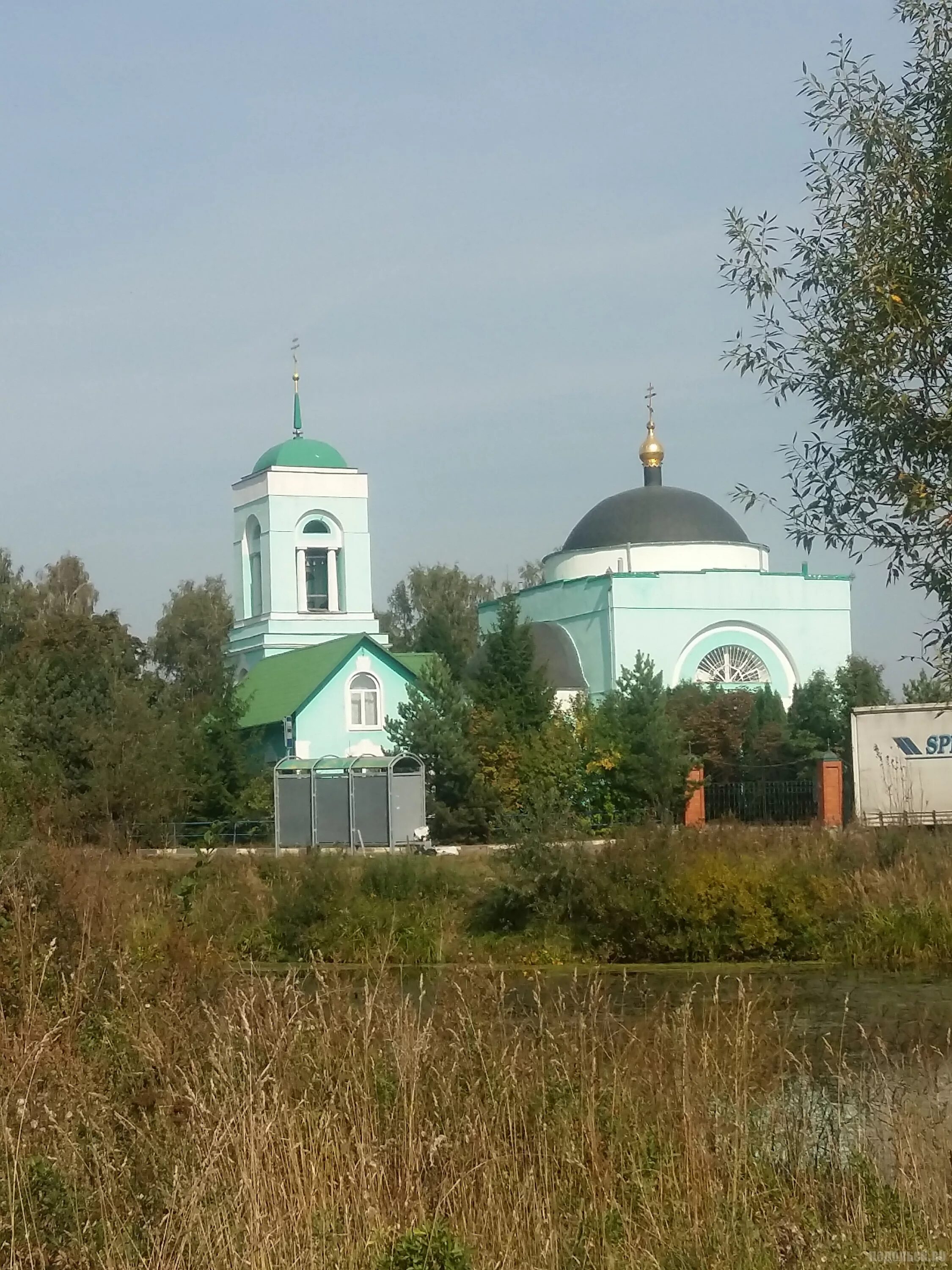 Коледино 3 где. Храмы в Подольске Коледино. Подольск деревня Коледино. Коледино кладбище Подольск. Храм в Коледино Подольский район.