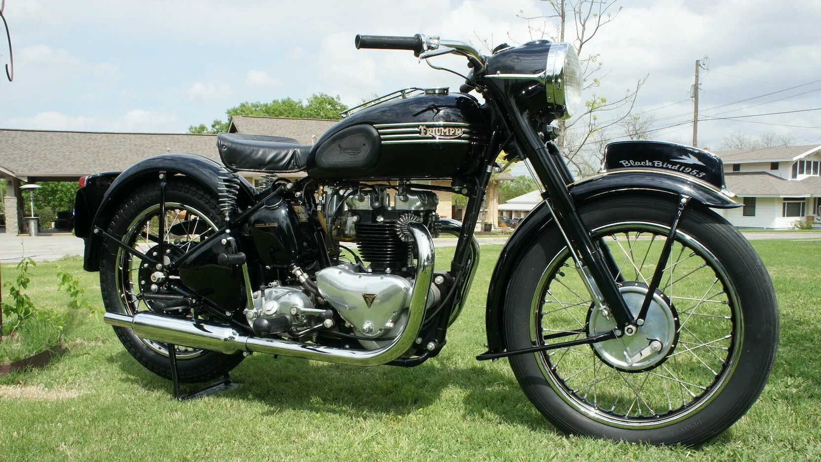 Триумф 1. Triumph thunderbird 650 дикарь. Triumph thunderbird 650 дикарь. Triumph tr6 54. Триумф 6.