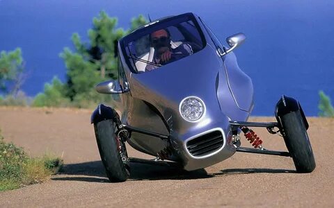 3 колесный автомобиль