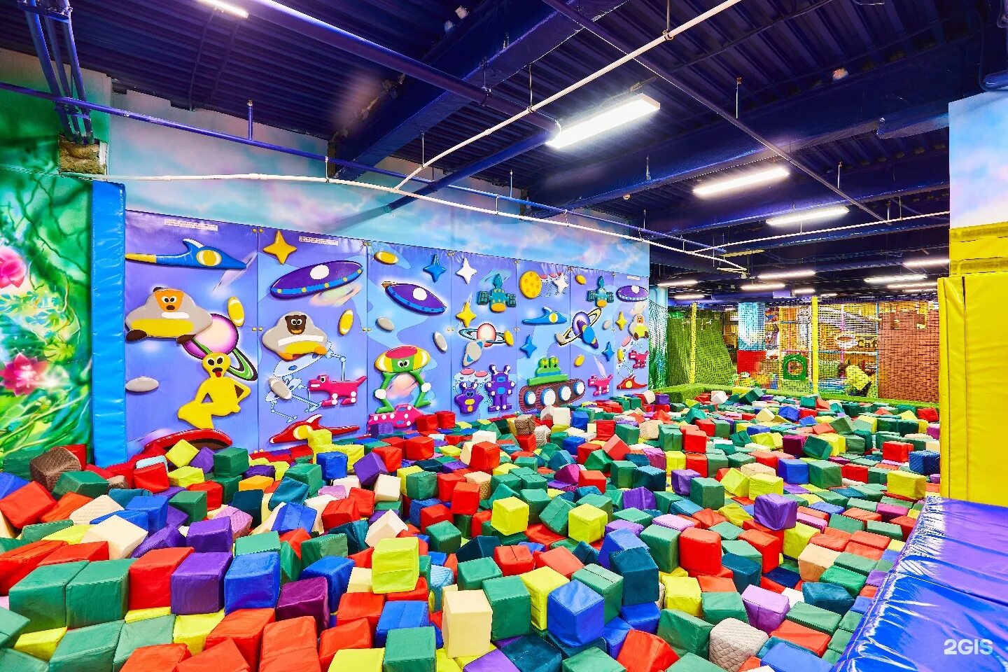 Джоки джой парк гранд каньон. Joki joya санкт-петербург. Joy спб. Joki joya, санкт-петербург, проспект энгельса. Джоки джоя белая дача.