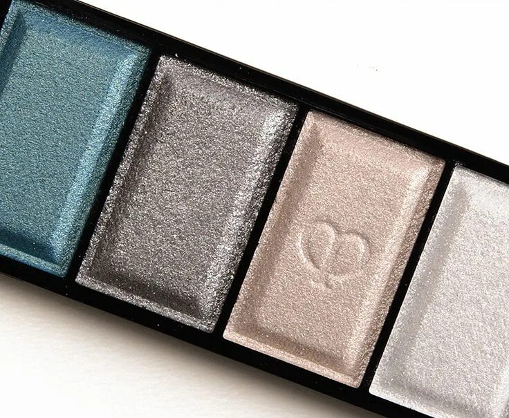 Eyeshadow quad. Cle de peau Eye Color Quad 312 Swatch. Cle de peau тени solo 201. Тени cle de peau свотчи 311. 310 Cle de peau тени.