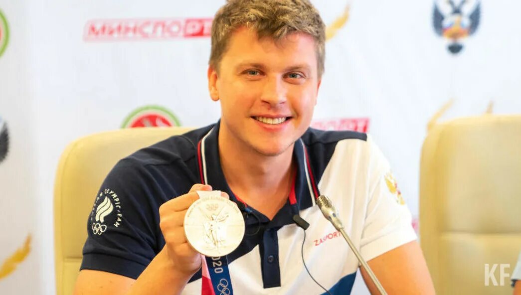 Александр красных бугульма. Александр красных пловец. Спортсмены из татарстана на олимпиаде. Alexander red. Александр красных пловец.