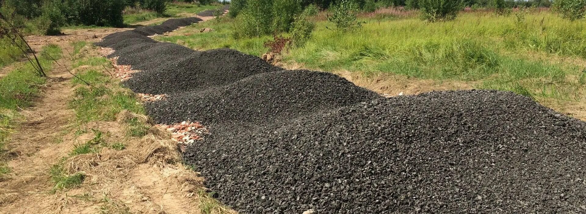 Купить асфальтную крошку в московской области. Песчанка крошка асфальтная. Асфальтовая крошка (асфальтная крошка). Фам асфальтовая крошка. Асфальтная крошка 5-20.