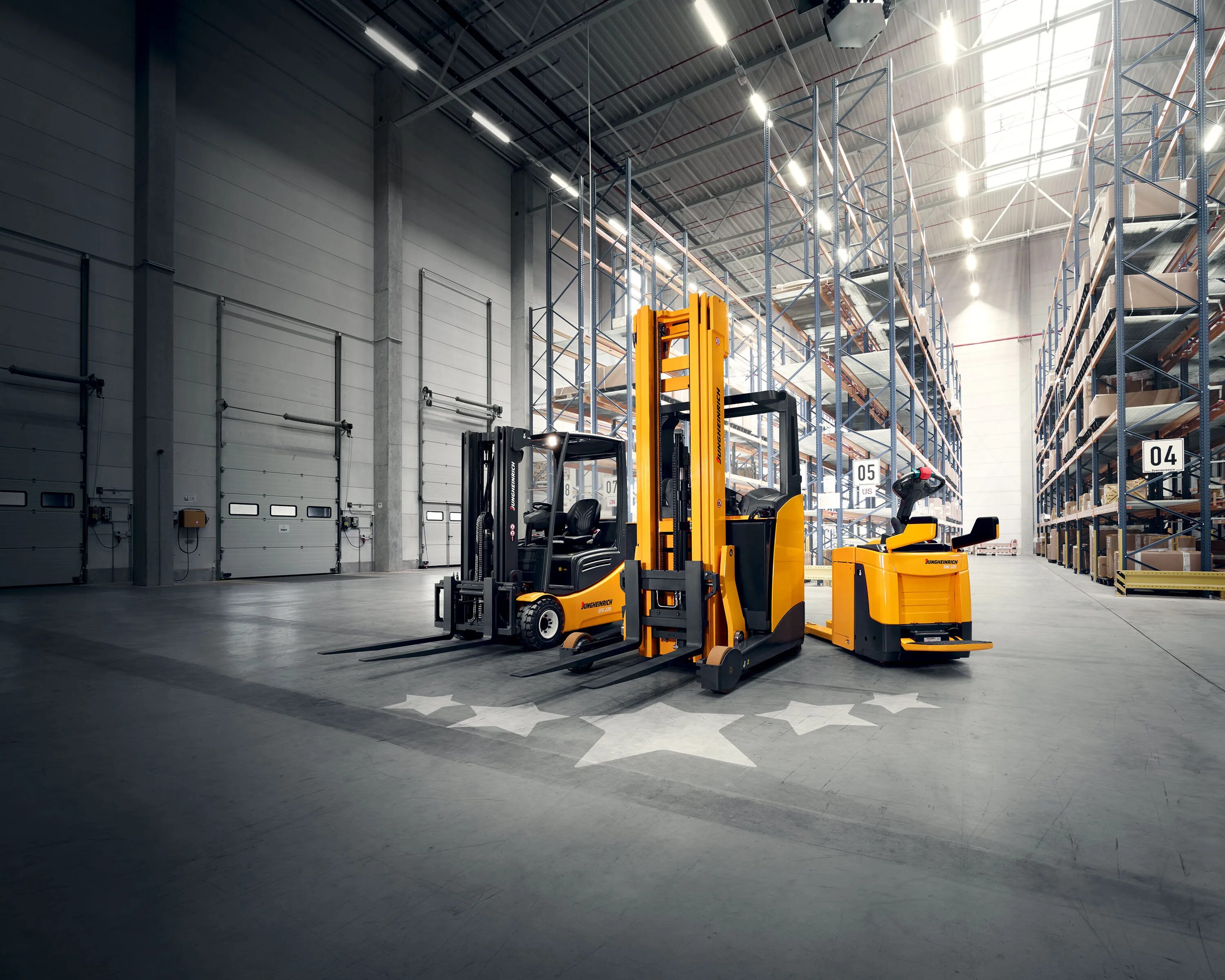 Техника используемая на складе. Юнгхайнрих подъемно-погрузочная. Складская техника Jungheinrich. Штабелер ричтрак Jungheinrich. Ричтрак юнгхайнрих.