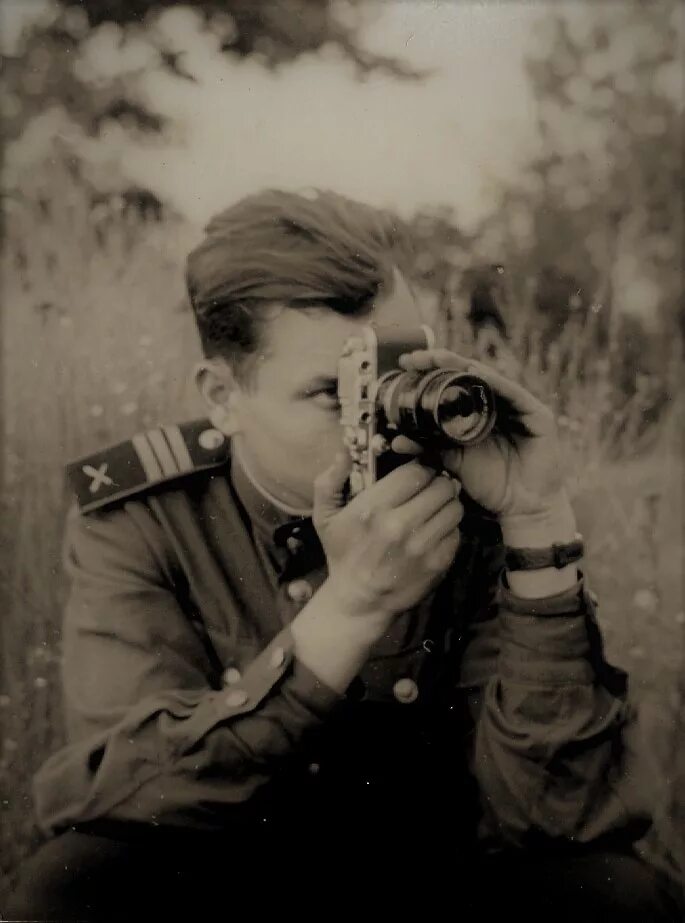 Корреспонденты во время войны. Военные фотокорреспонденты 1941-1945. Военный корреспондент 1941-1945.