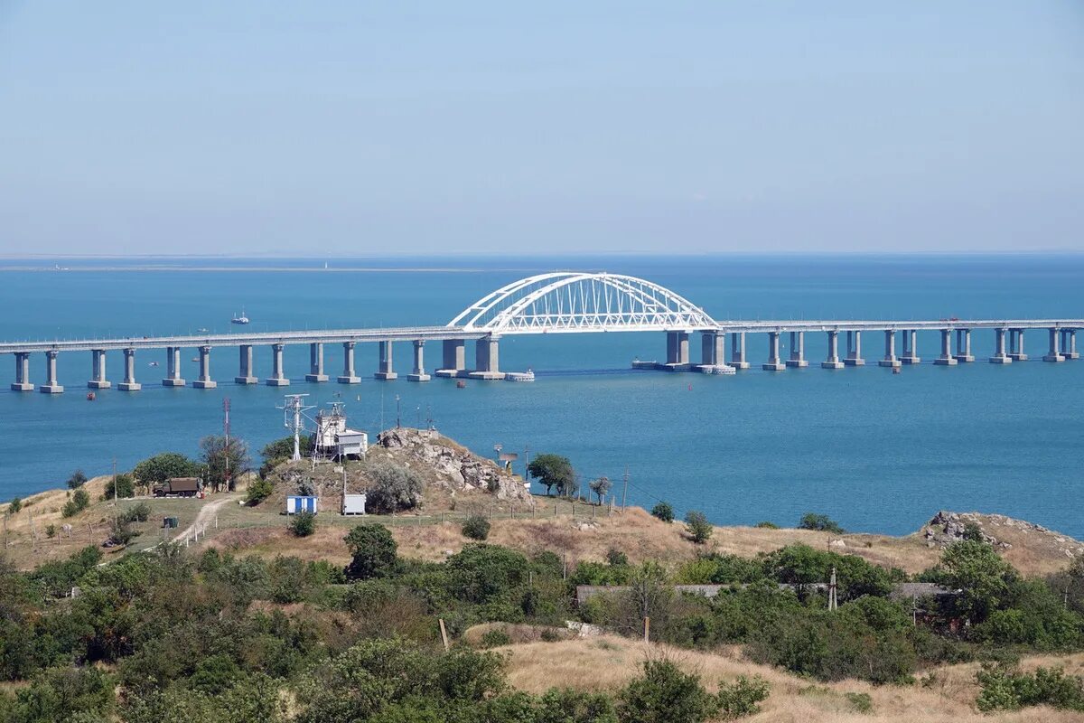 Как называется крымский мост. Крымский мост керчь. крымский (керченский) мост. мост через керченский пролив. крымский мост + г.керчь.