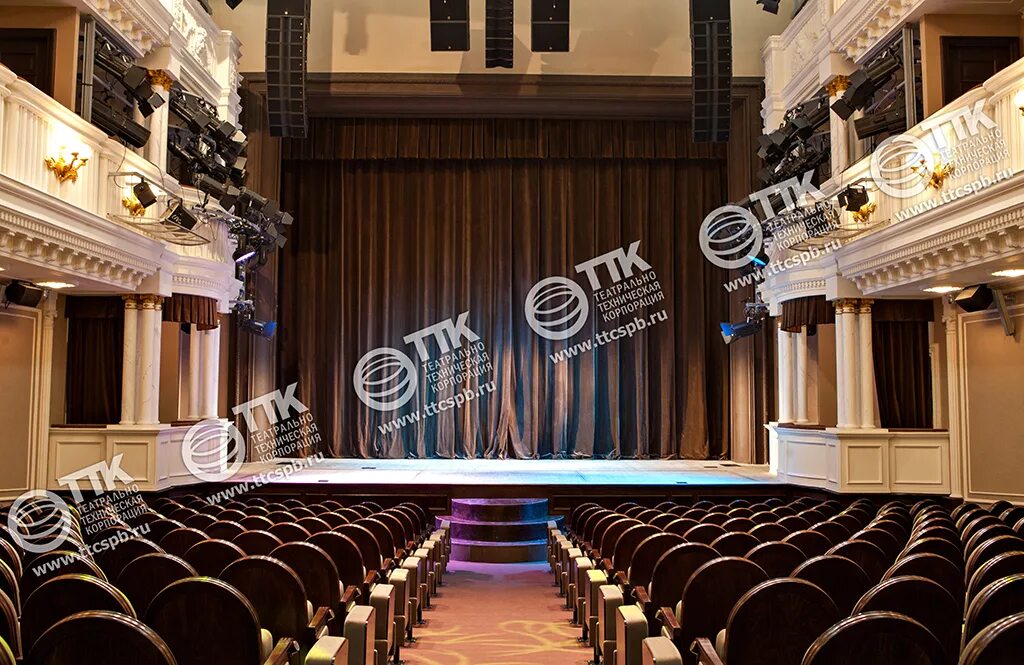 Театр пушкина места. Красноярский драматический театр имени а. с. Пушкина. Драматический театр Пушкина Красноярск. Театр Пушкина Красноярск зал. Театр Пушкина Красноярск большая сцена