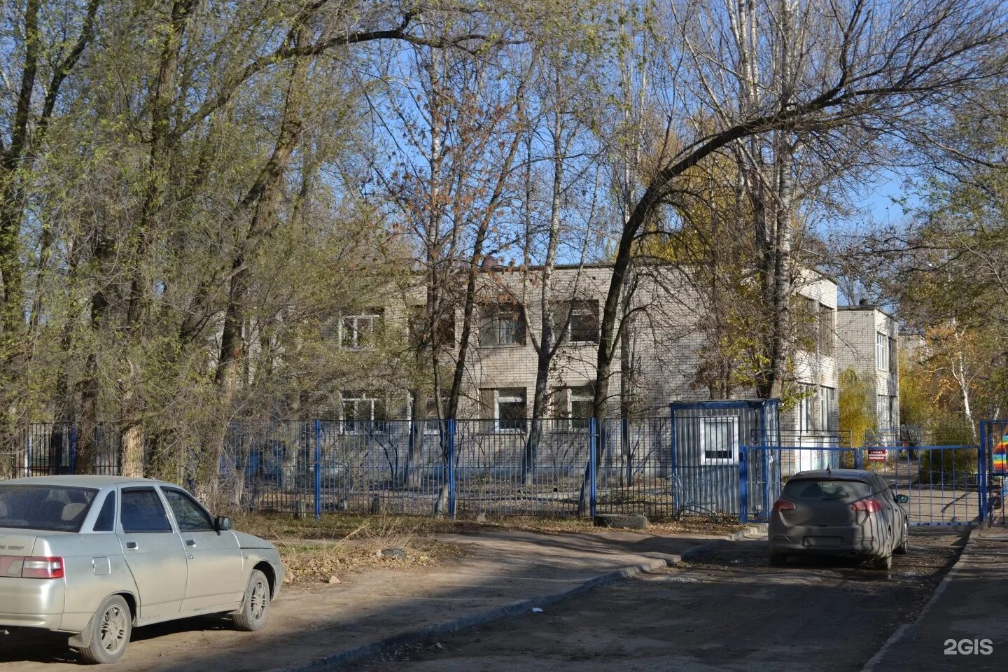 коммунистическая, 11а (магазин радеж). парикмахерская волгоград дзержинский район жилгородок. волгоград савкина 4. детский сад жилгородок волгоград. волгоград жил ггородок.