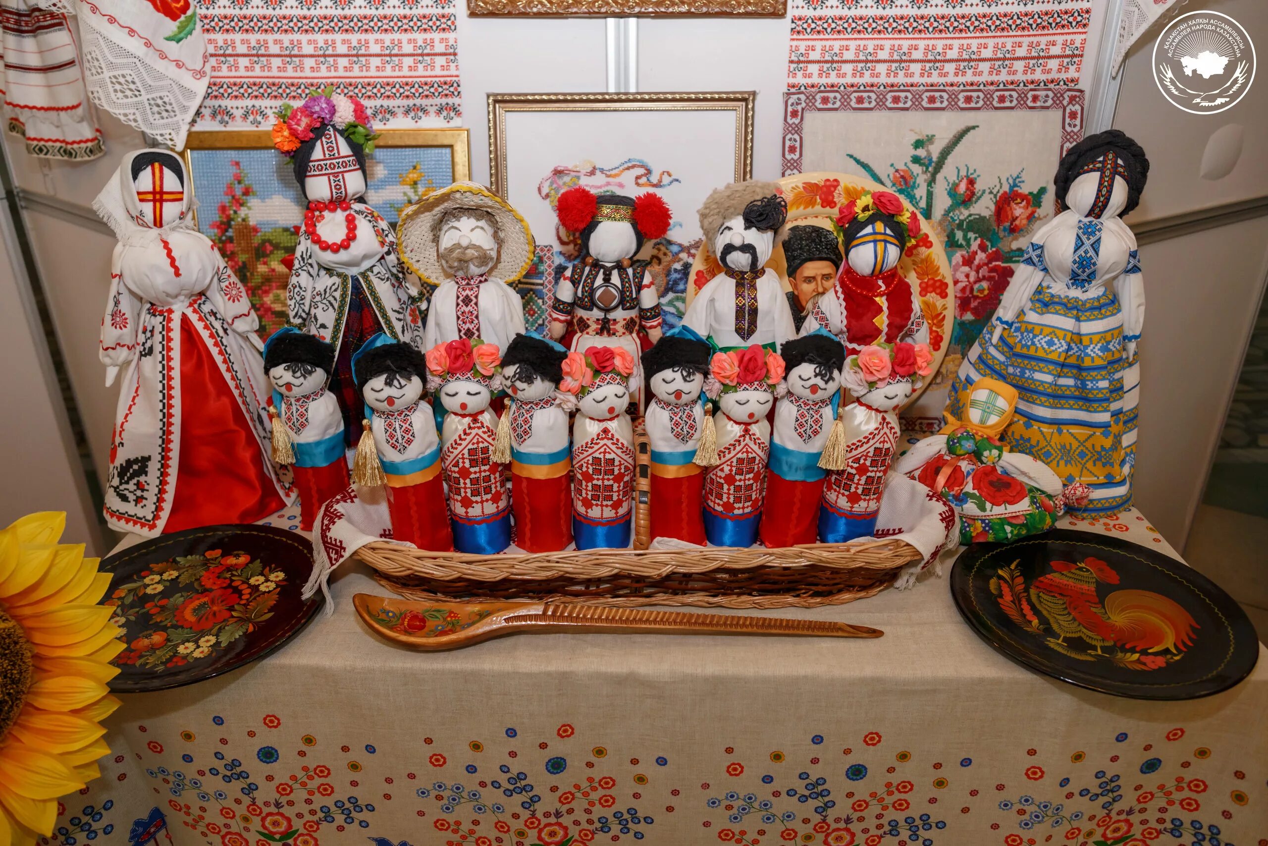 фестиваль народно художественного творчества. сыктывкар. фестиваль народно художественного творчества. самодеятельный коллектив. фестиваль народного творчества родники россии чебоксары 2022.