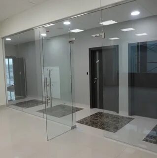 Стеклянная дверь 1 метр