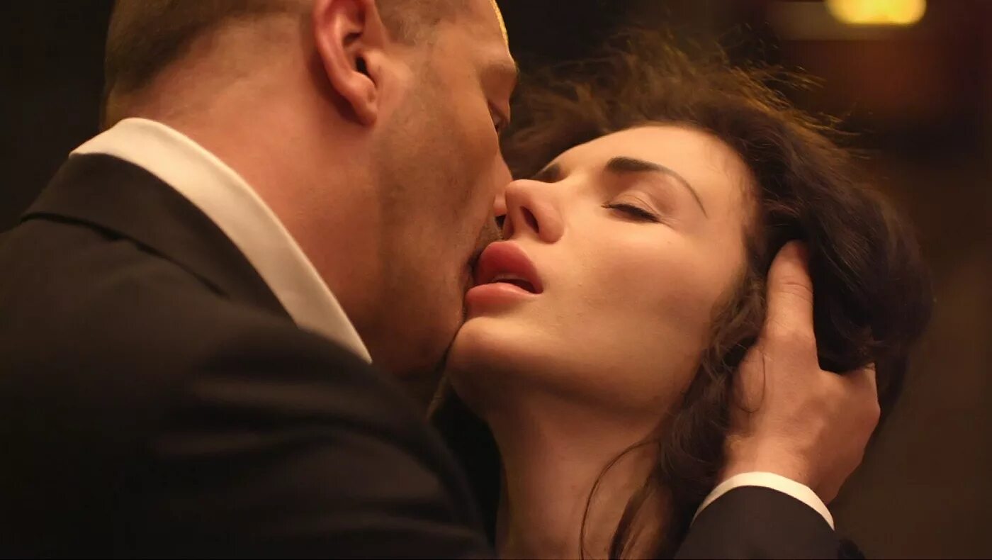 ульяна медиум пятая стража. пятая стража мистический детектив. даниил воробьев пятая стража. пятая стража схватка ульяна. лора резникова пятая стража.