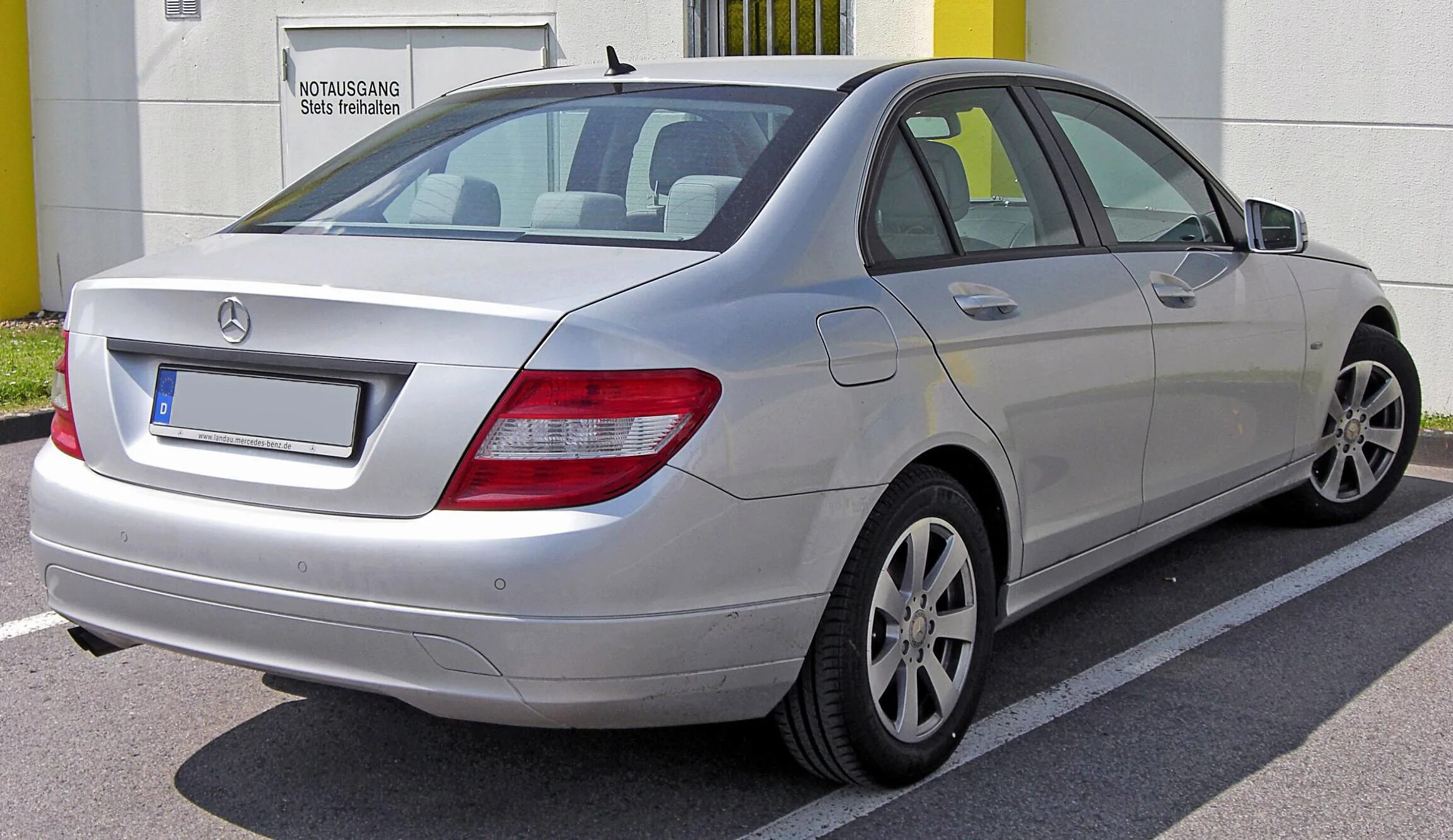 Мерседес c180. Мерседес c180 2009. Mercedes-Benz c 180 BLUEEFFICIENCY. Мерседес c 180 Compact.