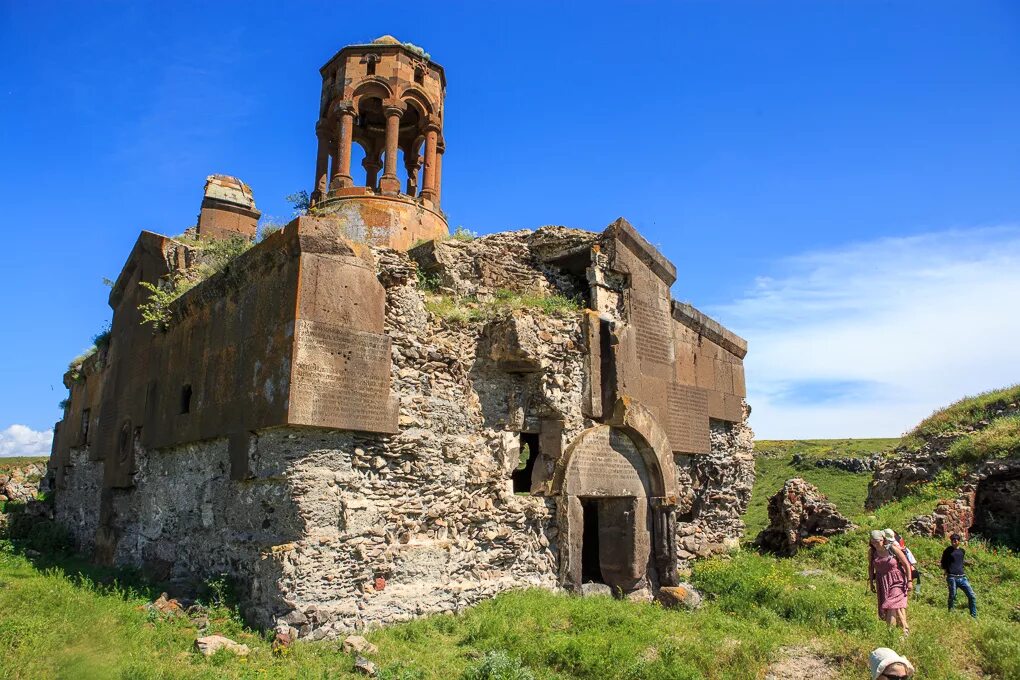 Карс плюс. Город Ани Киликия. Монастырь Оромос Турция. Ани Турция армянские церкви. Западная Армения город Ани.