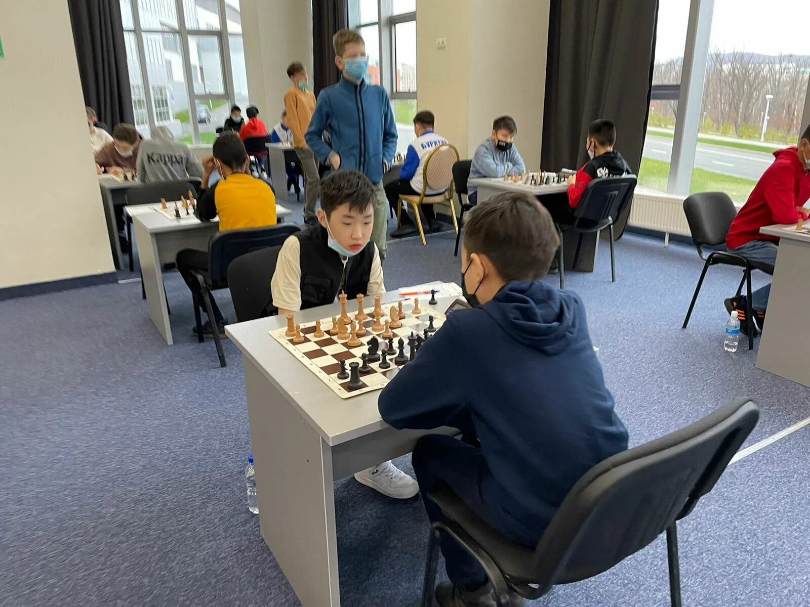 Шахматы якутии. Юные шахматисты якутии. Сестры фефеловы шахматы. Столица шахмат. Шахматы якутск.