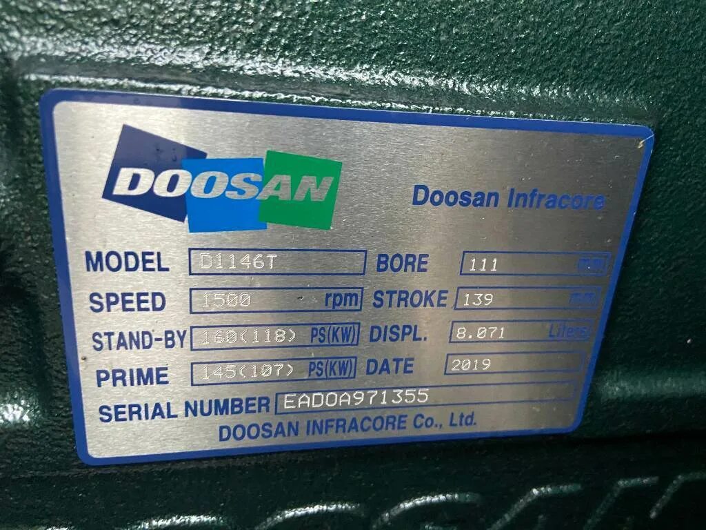 Doosan ошибки. Шильда двигателя doosan d130. 1146 doosan. шильдик doosan. doosan d1146 doosan d1146.