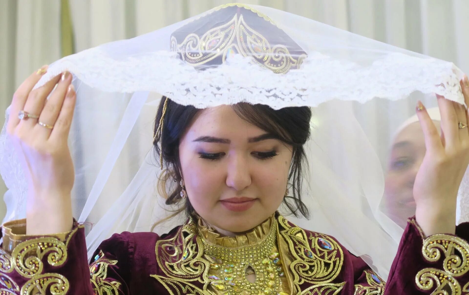 Узбекская свадебная. Kelin Salom. Узбекские платья на келин салом. Самарканд келин салом. Узбекский келин салом.