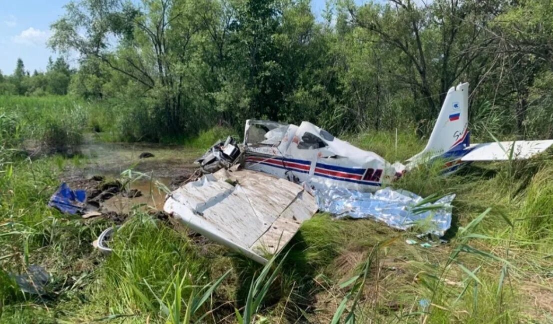 Крушение легкомоторного самолета. Самолет авиакатастрофа. Авиакатастрофа в Хабаровске.
