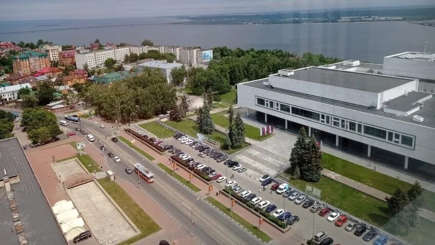 Ульяновск: население, средние зарплаты, цены на жилье и продукты, стоит ли перее