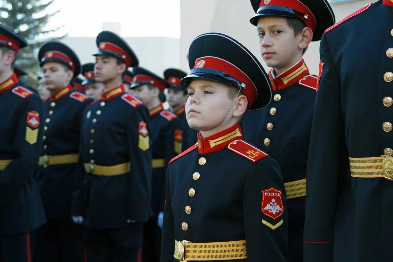 Московское Суворовское военно-музыкальное училищ. Суворовское кадетское училище в Москве. Суворовское училище в Санкт-Петербурге. Современные кадеты. Почему кадетов называют кадетами