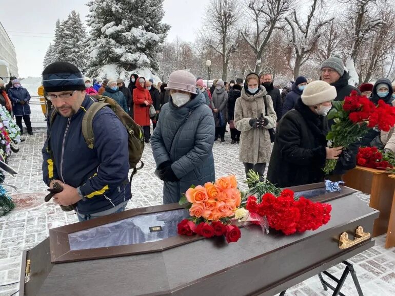 Прощание с Сергеем Петровым Ульяновск. Прощание с братьями Петровыми Ульяновск. Ульяновск прощание