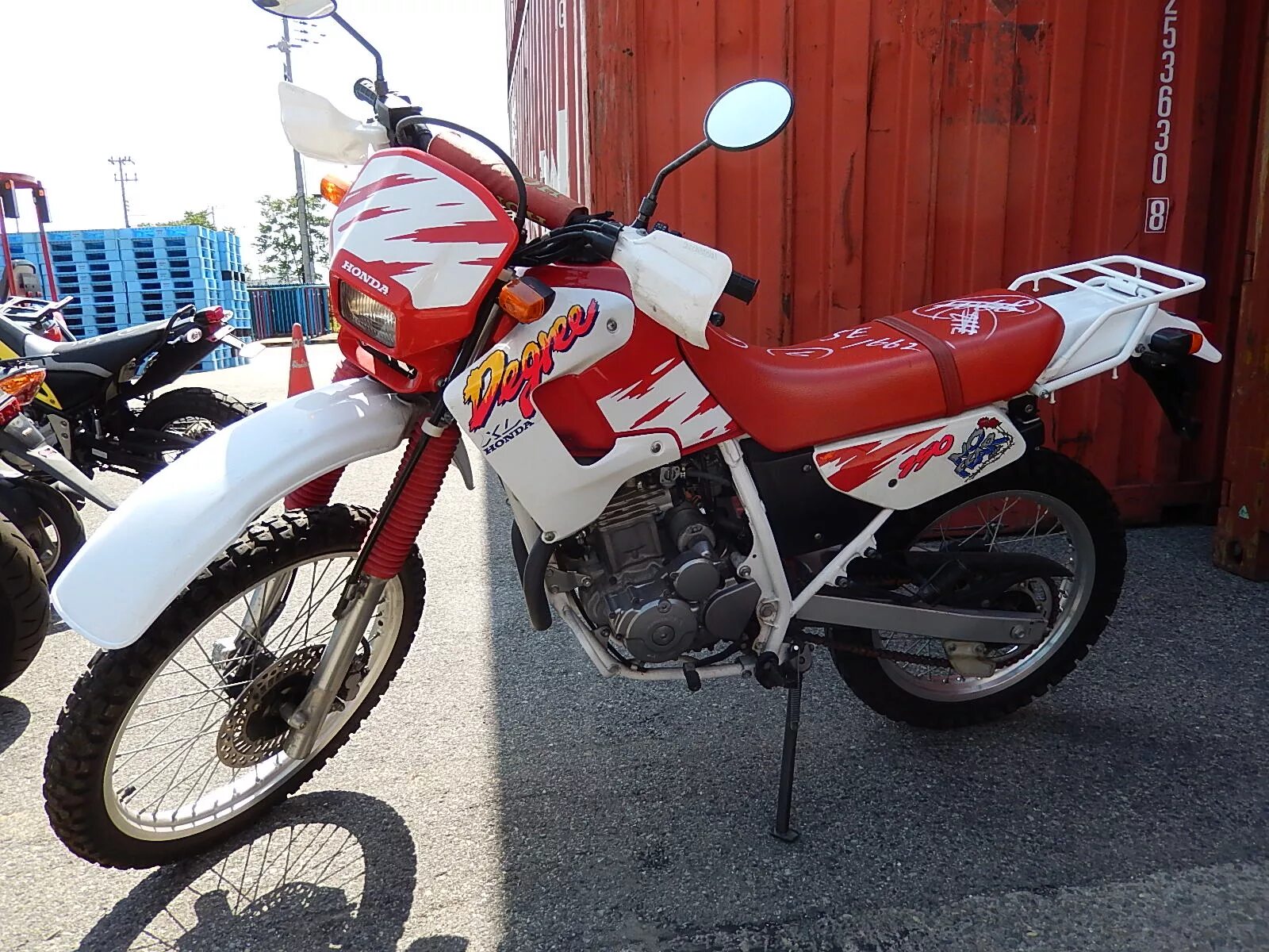 Купить honda 250. Honda XL 250 degree. Хонда 250 кубов эндуро. Honda 250 Enduro. Эндуро мотоциклы Хонда 250.