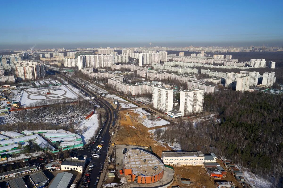 Ясенево Битцевский парк рынок. Метро Лесопарковая панорама. Парк метро Ясенево. Битцевский лес Ясенево. Ясенево место