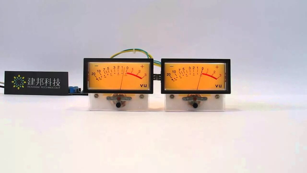 Индикатор уровня звука. Стрелочный индикатор типа м68501. Vu-meter. Индикатор уровня звука. Цифровой (стрелочный) индикатор уровня мощности унч.