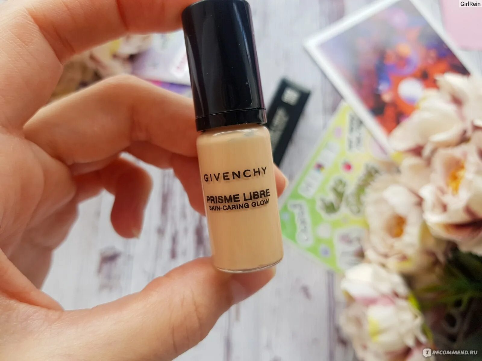 Givenchy prisme libre skin-caring glow 2-n120. Givenchy prisme libre skin-caring glow. Givenchy prisme libre glow. Givenchy prisme libre glow. Givenchy prisme libre skin-caring glow 95.