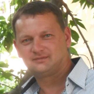 Поотзывчивее как правильно