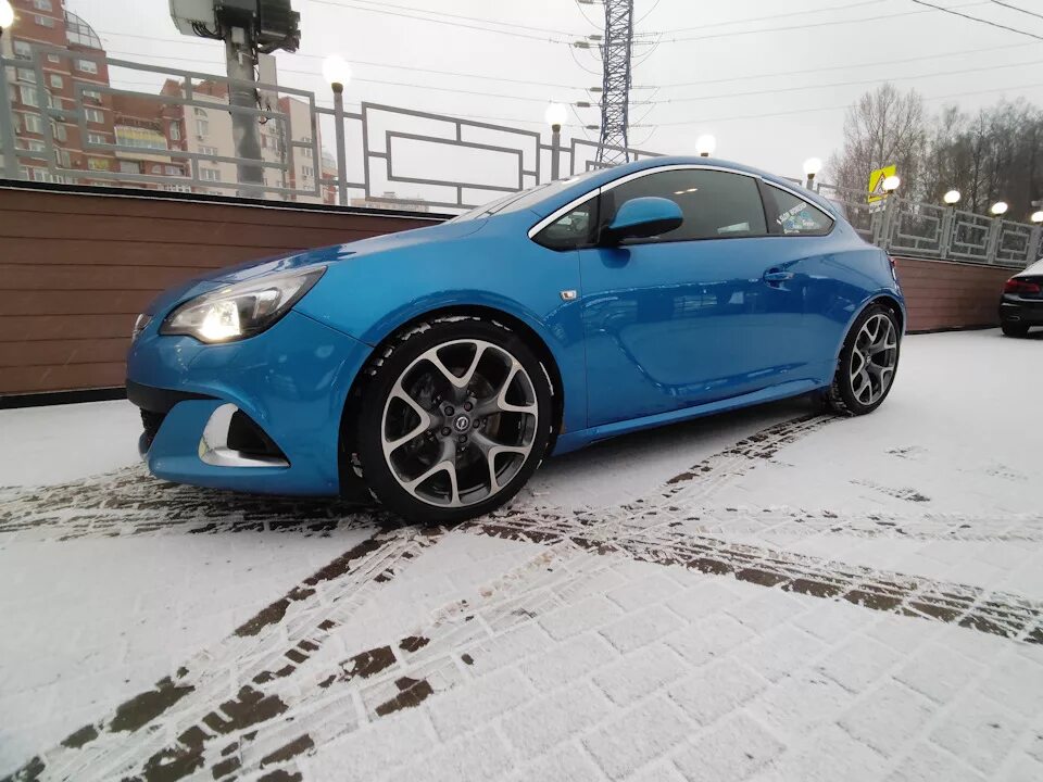 Диск опс. Opel astra j r20 opc. opel astra opc диски r19. opel insignia opc.