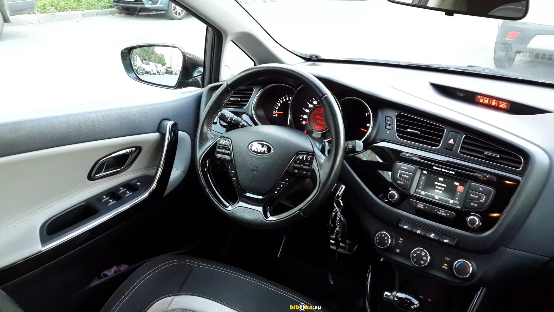 Kia ceed sw 2016 салон. Ceed jd комплектации. Ceed jd комплектации. Kia ceed 2012 салон. Kia ceed 2013 комплектация комфорт.