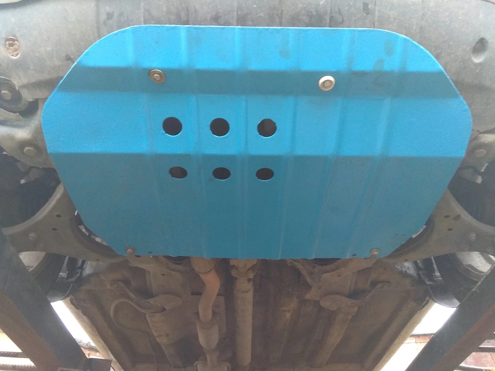 Защита двигателя хендай туссан 2016. Защита двигателя пластмасса на hyundai tucson 2008 года. Tucson 2022 защита картера. Защита туксон. Защита туксон.