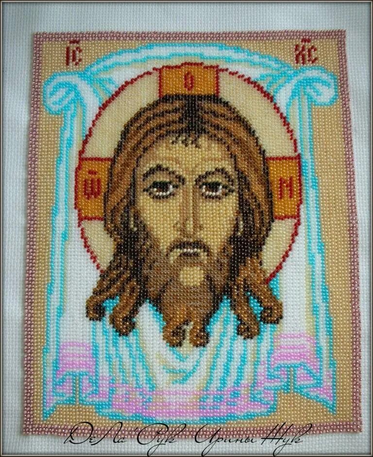 Вышивка бисером икона спаситель. Вышивка спасителя. Икона спасителя вышитая бисером. Вышивка спасителя. Спас нерукотворный лицевое шитье.