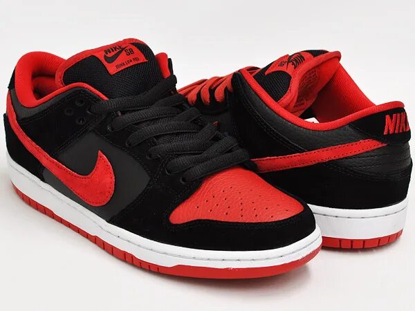 Красно черно белые кроссовки. Nike SB Dunk Black Red. Nike SB Dunk Low Red Black. Nike SB Dunk Low черный красный. Nike Dunk Low Red Black.