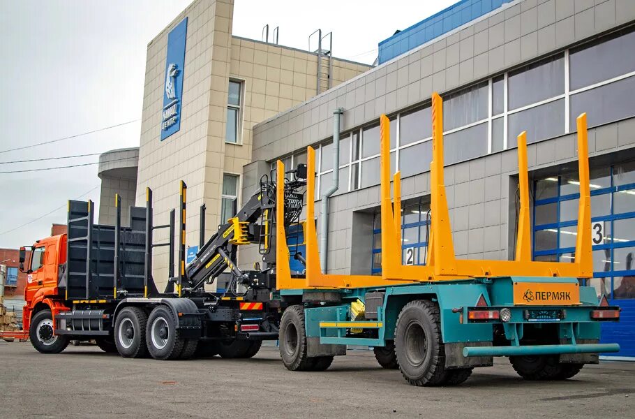 Полуприцеп ломовоз пермяк. Полуприцеп металловоз камаз. Пермский завод грузовой техники пзгт iveco. Прицеп сат 14а. Ломовоз 90 кубов прицеп.