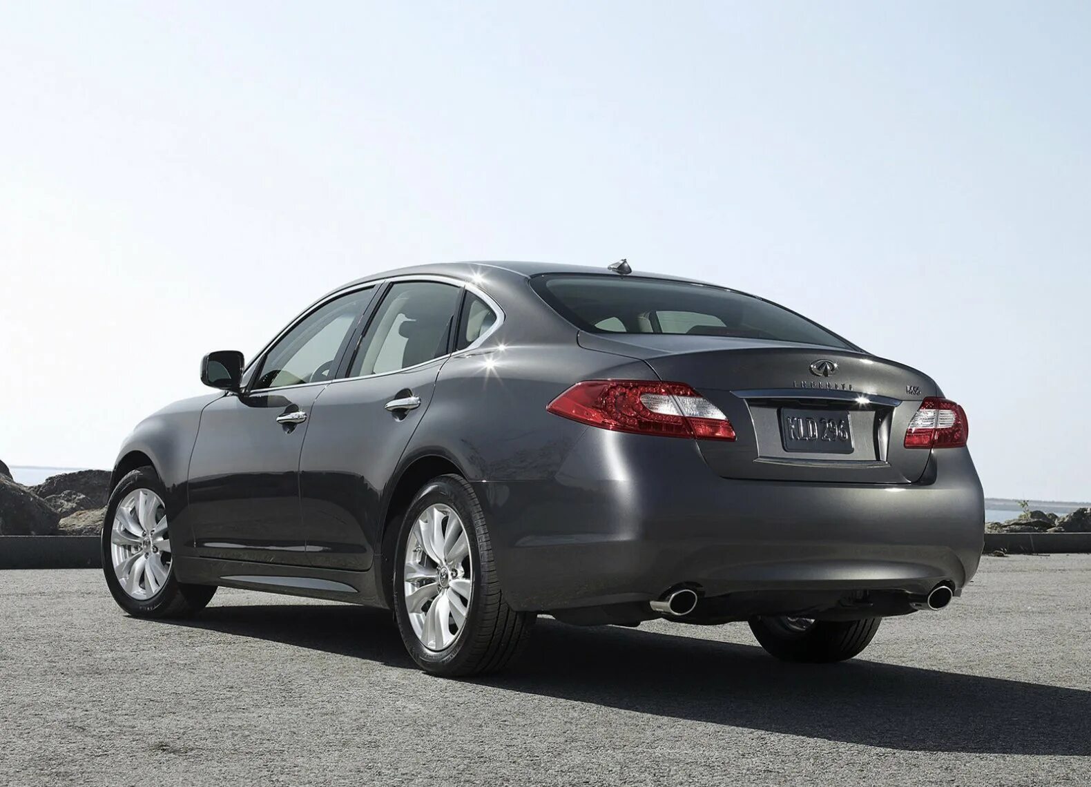 Седан Инфинити м37. Инфинити q70 2022. Infiniti q70 m56. Infiniti m35 2012. Инфинити м купить