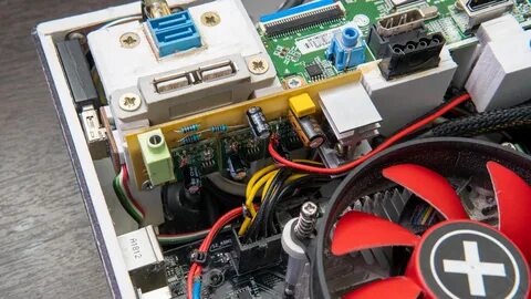 Подключить компьютер к моноблоку