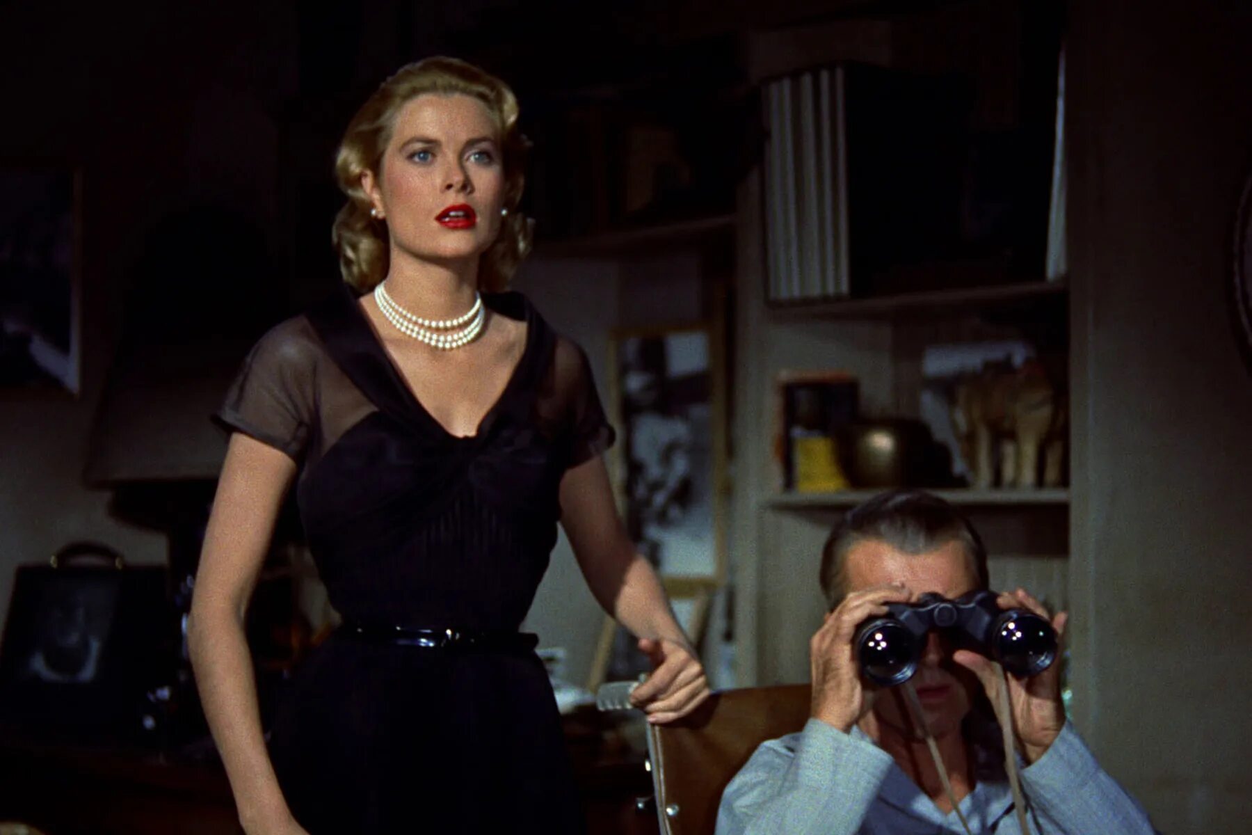 Про грейс. Окно во двор (1954) Rear Window. Грейс Келли окно во двор.