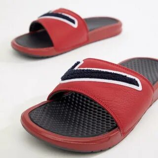 Шлепанцы nike