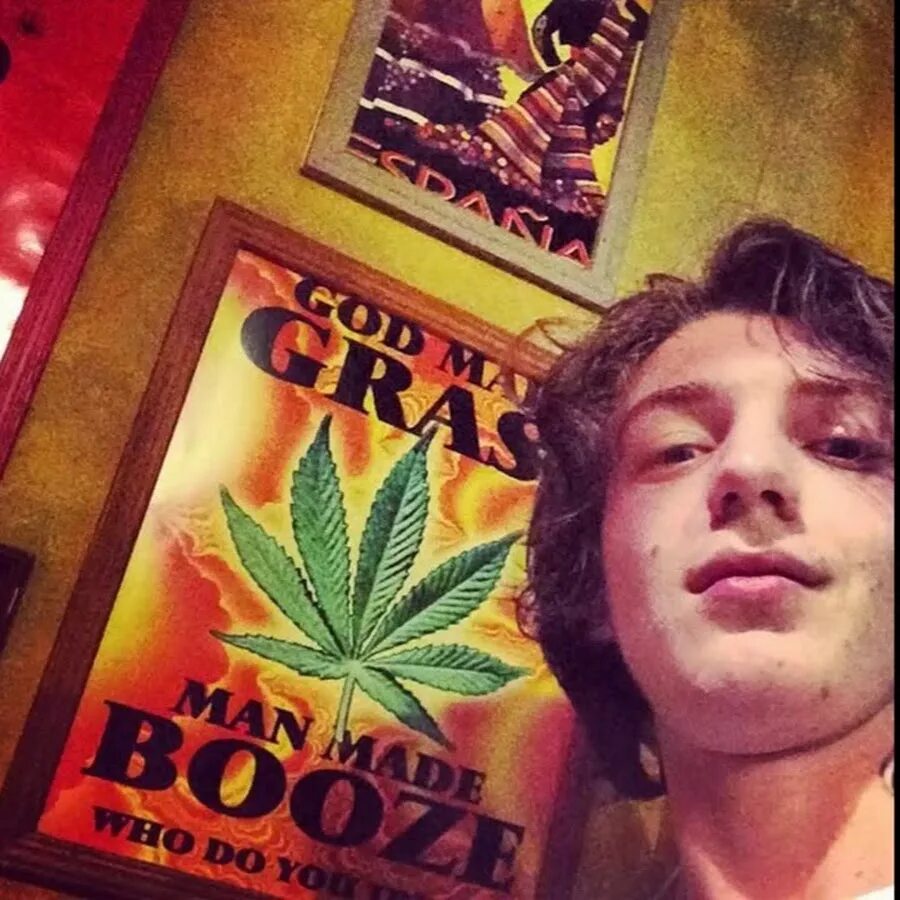 Молодой трезини. Молодой трезини. Влад ширяев yung trappa. Молодой трезини. Молодой трезини.