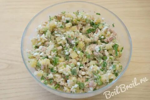 Салат печень трески с зеленым луком яйцом