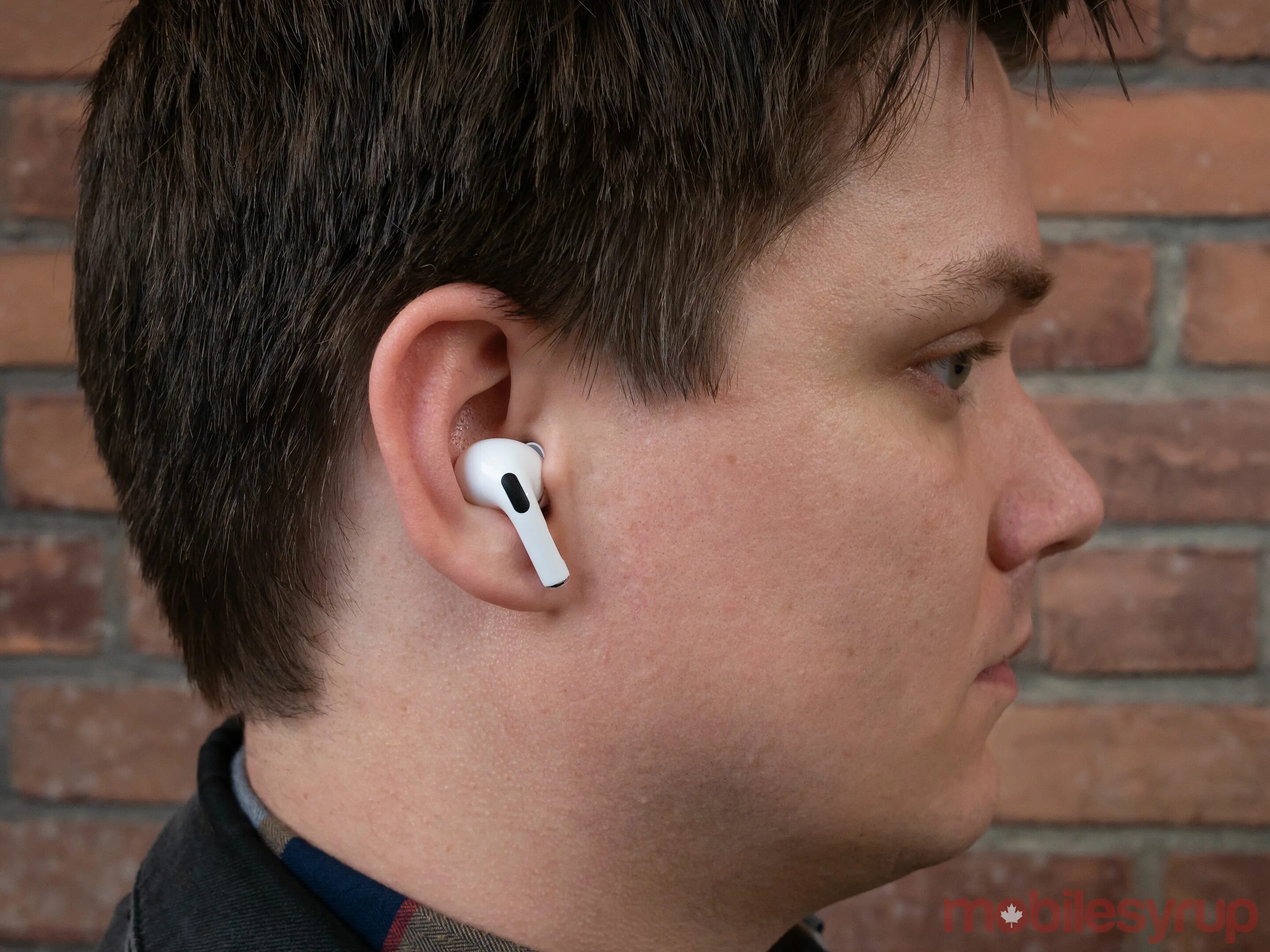 AIRPODS 3 in Ear. Apple AIRPODS Pro. Apple AIRPODS Pro 2 in Ear. Apple AIRPODS Pro в ухе. Airpods плохие наушники